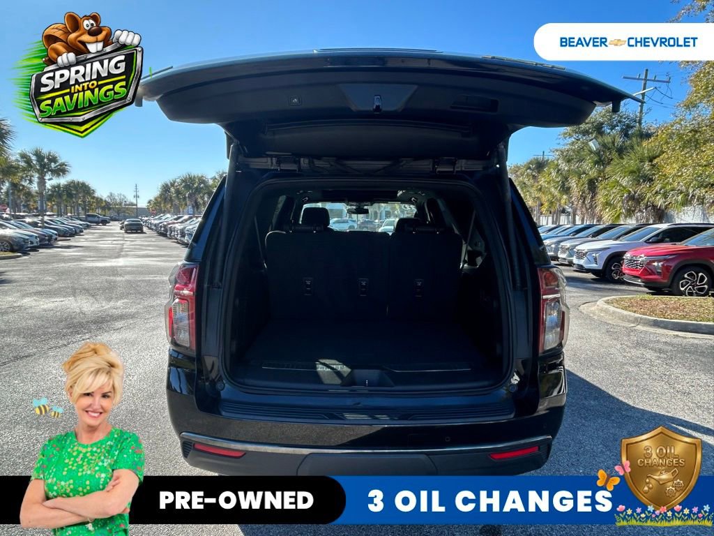 Used 2022 Chevrolet Suburban RST w/ Luxury Package image 11