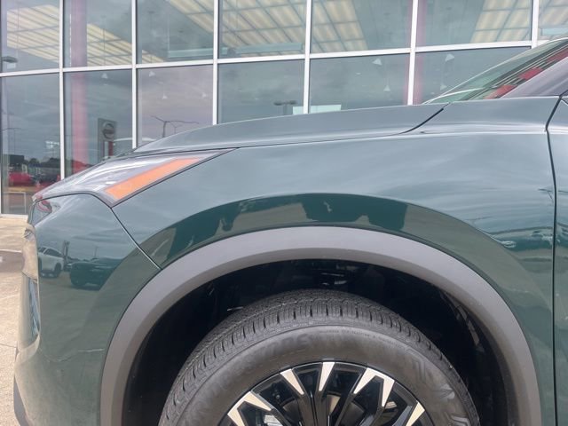 New 2026 Nissan Rogue SV FWD image 7
