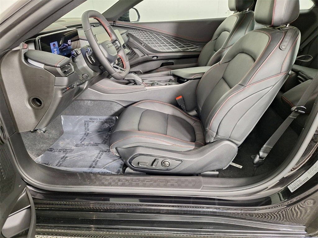 New 2024 Dodge Charger R/T w/ Plus Group image 11