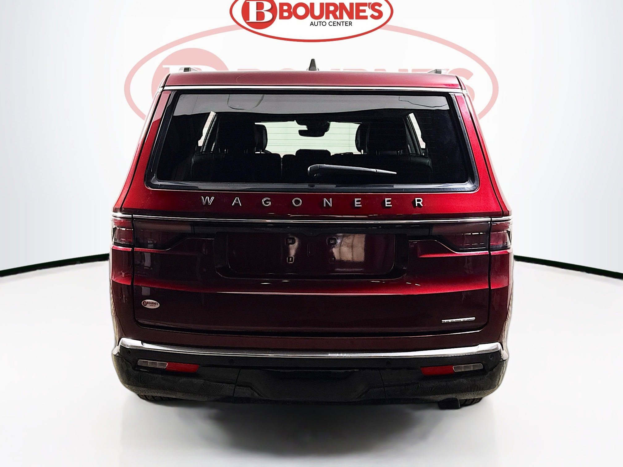 Used 2024 Jeep Wagoneer Series II AWD/4WD image 10