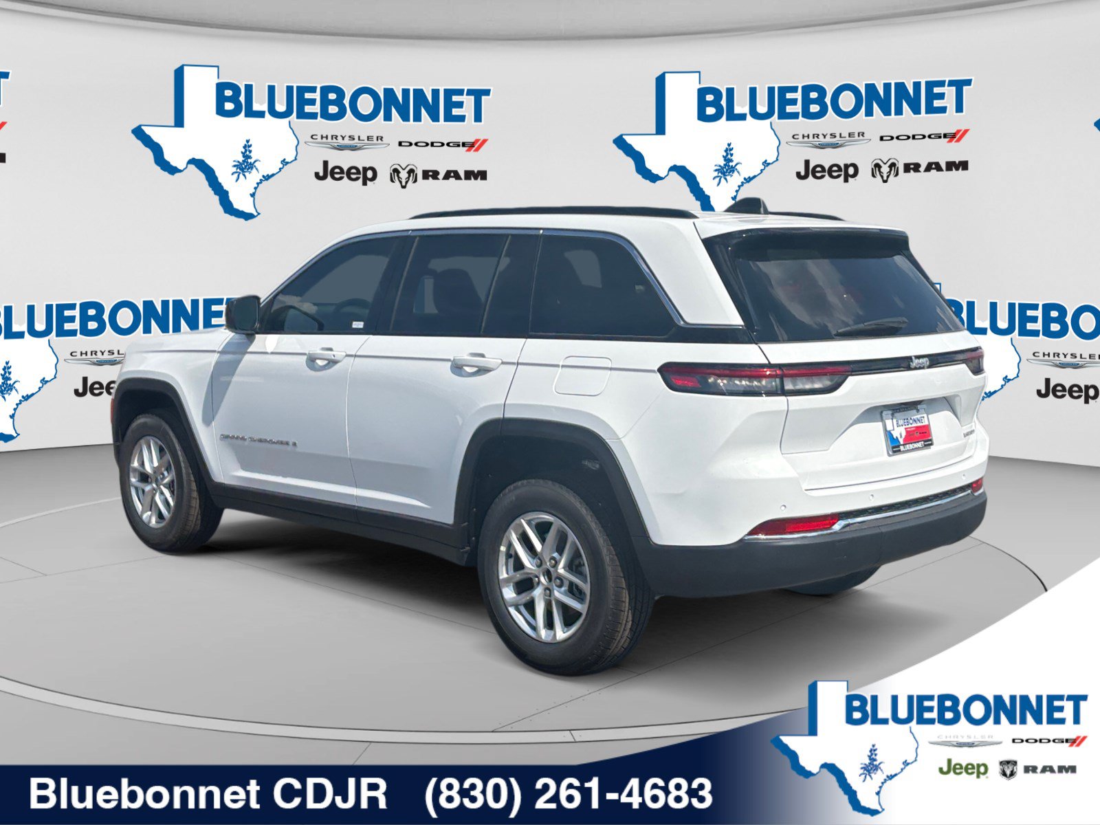 New 2026 Jeep Grand Cherokee Laredo X RWD image 7