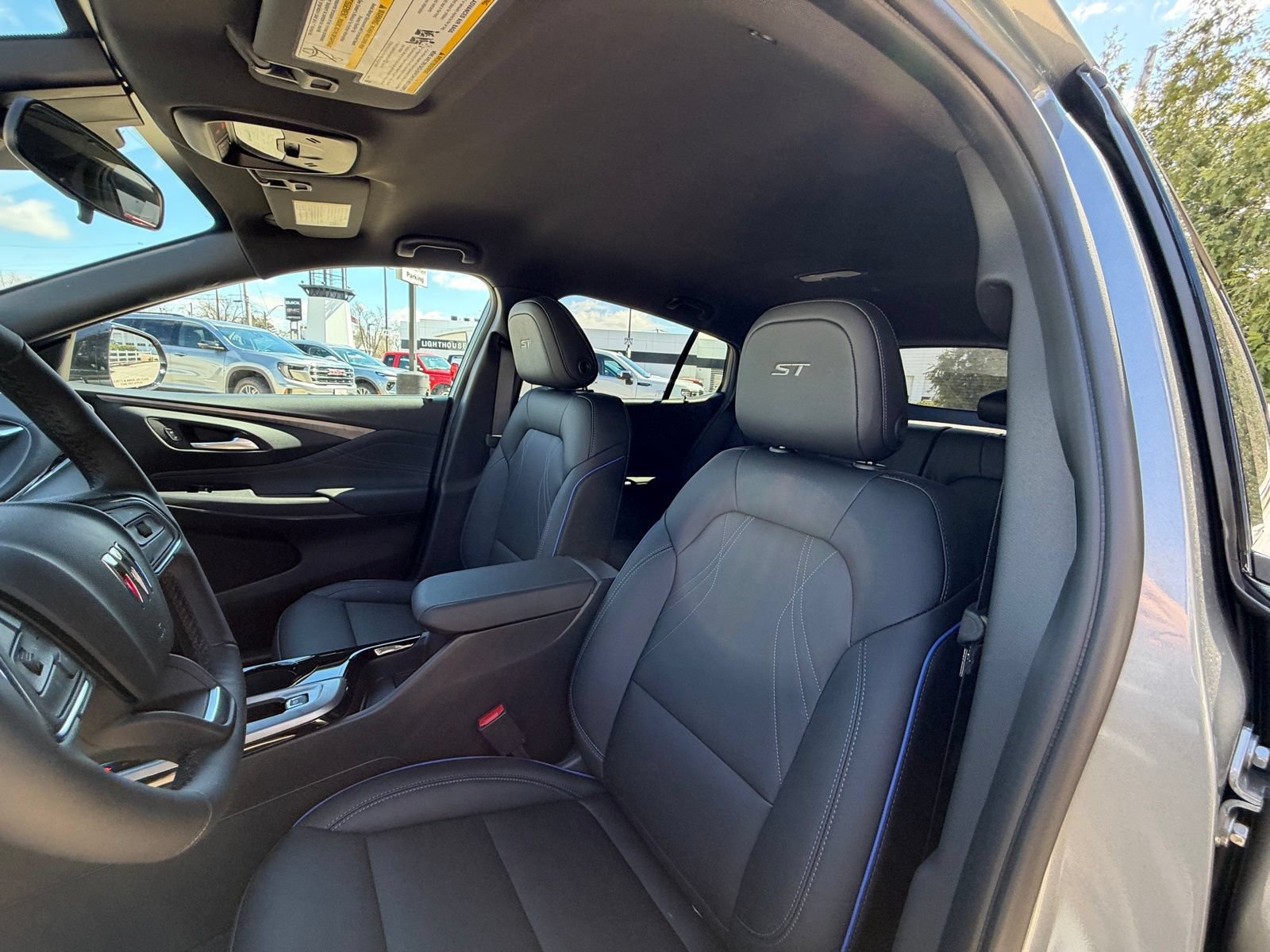 New 2026 Buick Envista Sport Touring FWD image 11