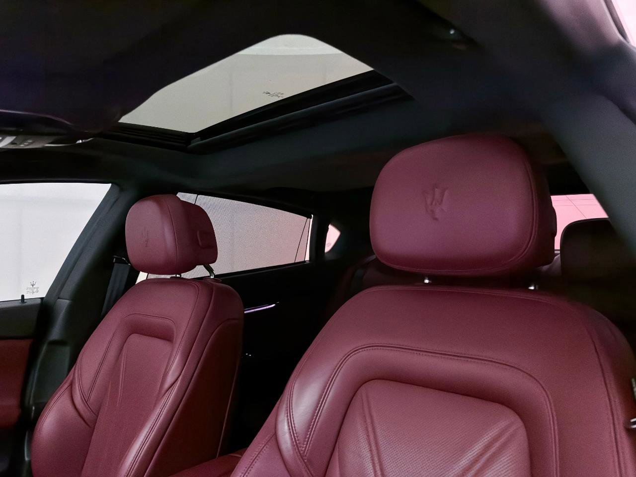 Used 2020 Maserati Quattroporte S RWD image 25