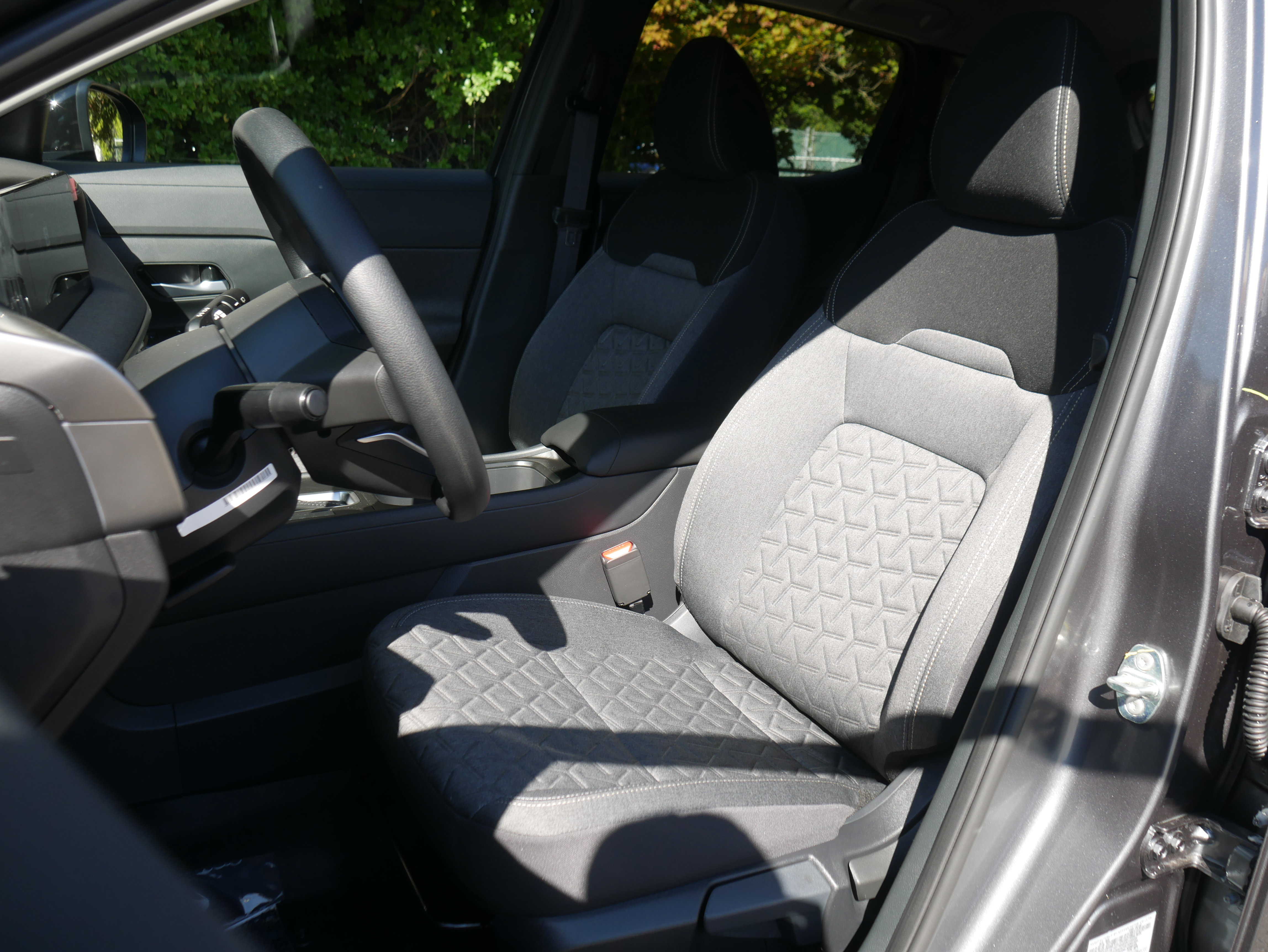 New 2026 Nissan Kicks SV w/ SV Premium Package image 27