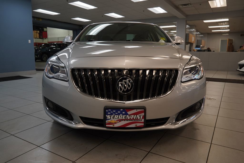 Used 2016 Buick Regal FWD image 13
