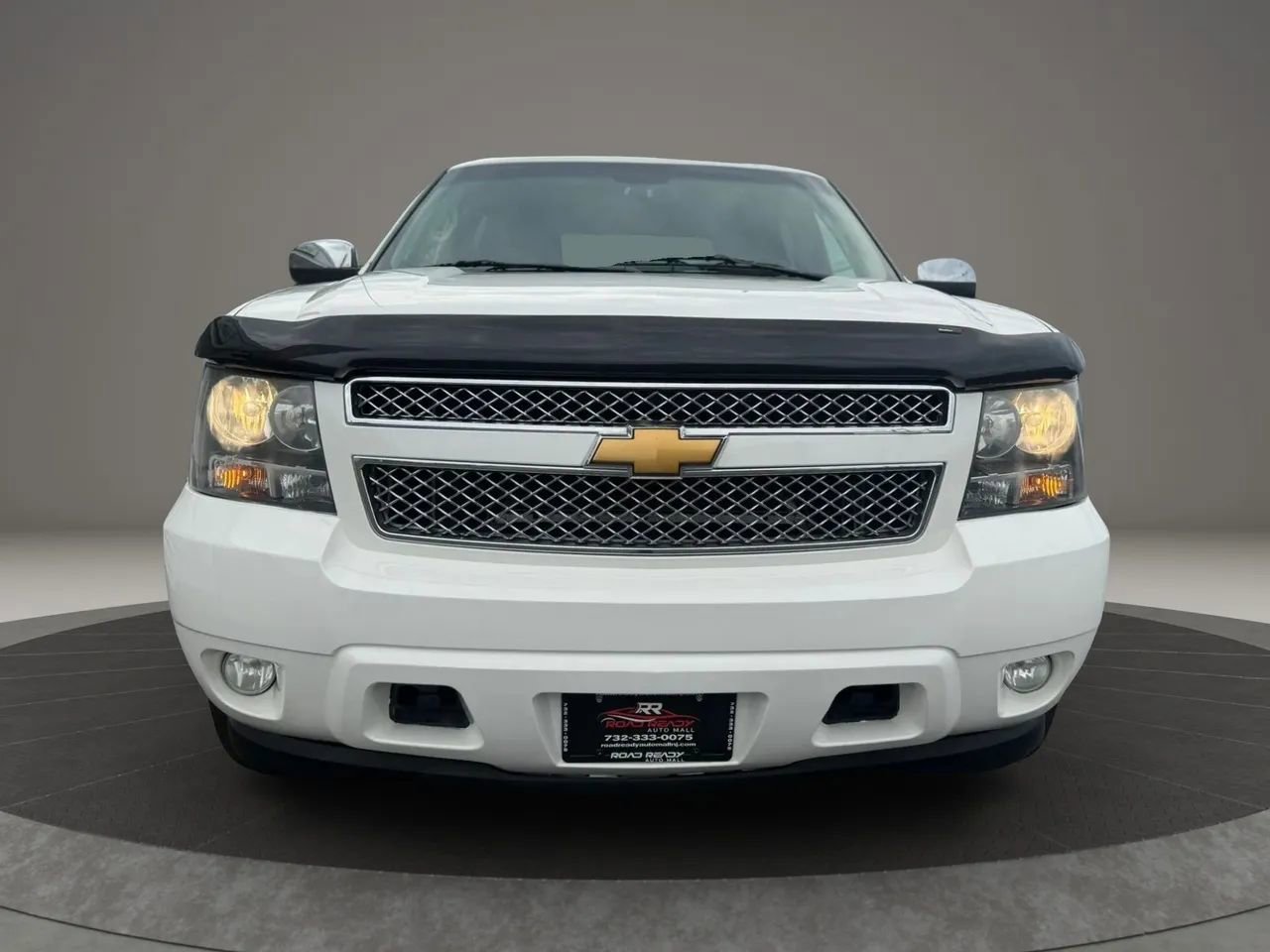 Used 2012 Chevrolet Avalanche LTZ AWD/4WD image 3