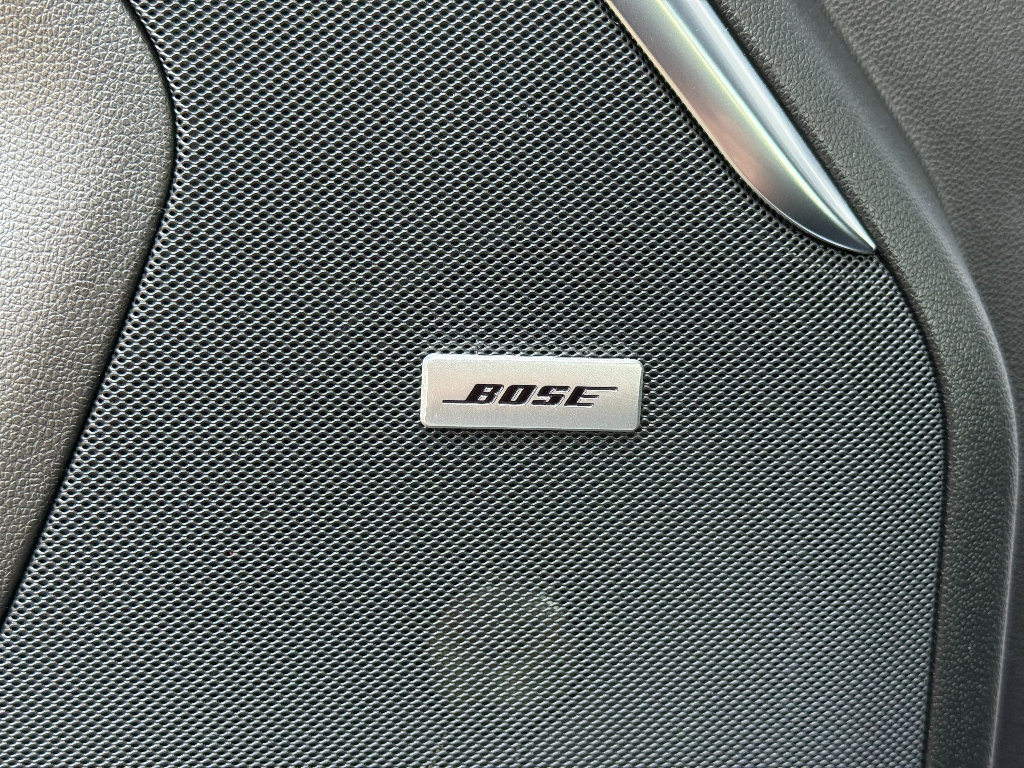 Used 2024 GMC Yukon XL Denali image 22