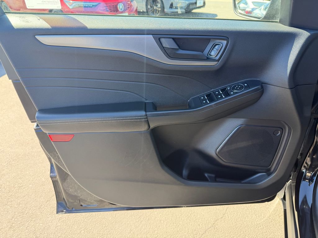 Used 2024 Ford Escape Active image 12