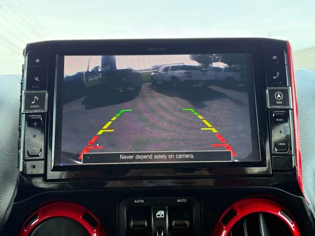 Used 2016 Jeep Wrangler Unlimited Rubicon image 22