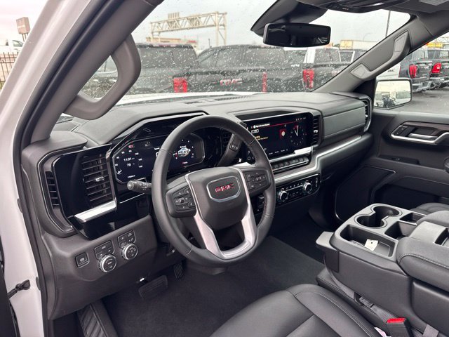 Used 2026 GMC Sierra 1500 SLT AWD/4WD image 9