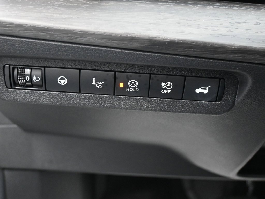 Used 2023 Nissan Ariya image 22