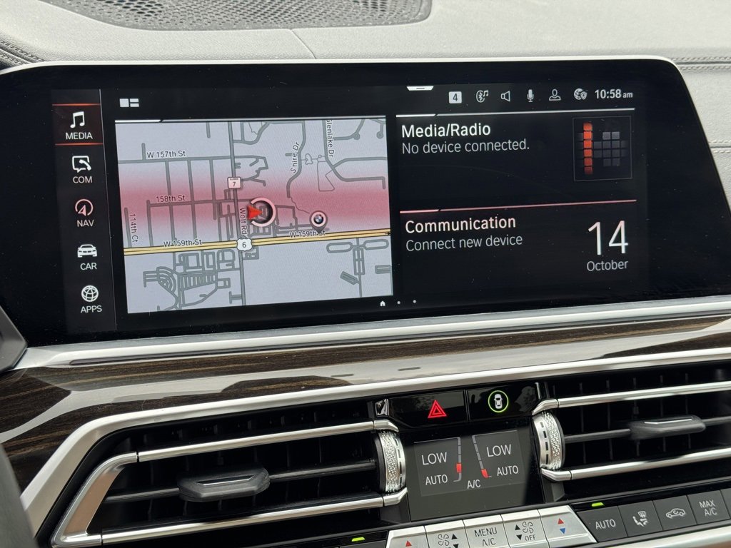 Used 2023 BMW X5 xDrive40i w/ Premium Package image 12