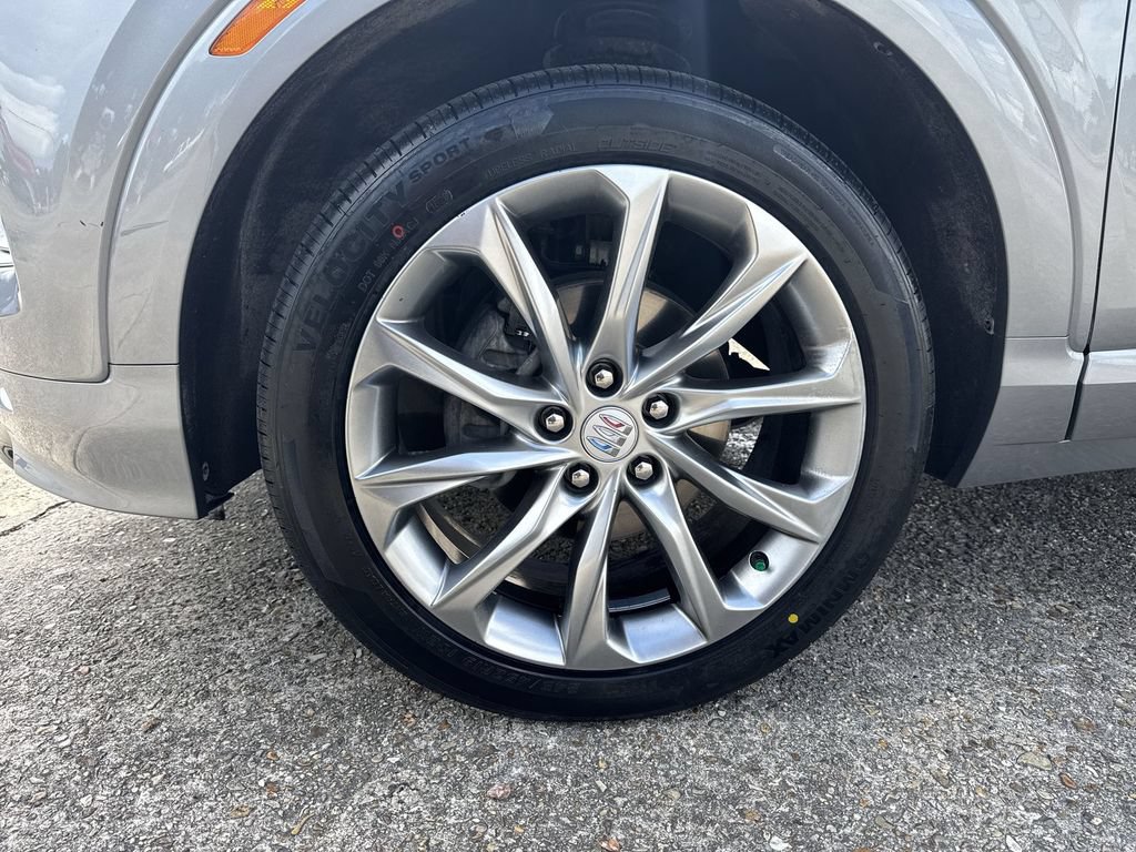 Used 2024 Buick Encore GX Avenir AWD/4WD image 12