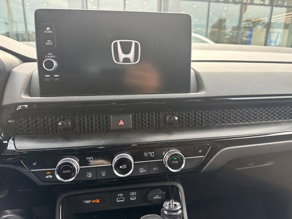 Used 2025 Honda CR-V Sport Touring image 9