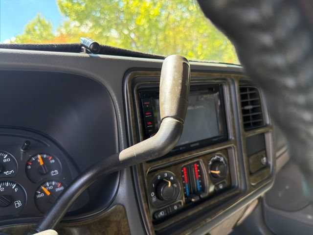 Used 2006 Chevrolet Avalanche LS w/ Avalanche South-West Package RWD image 22