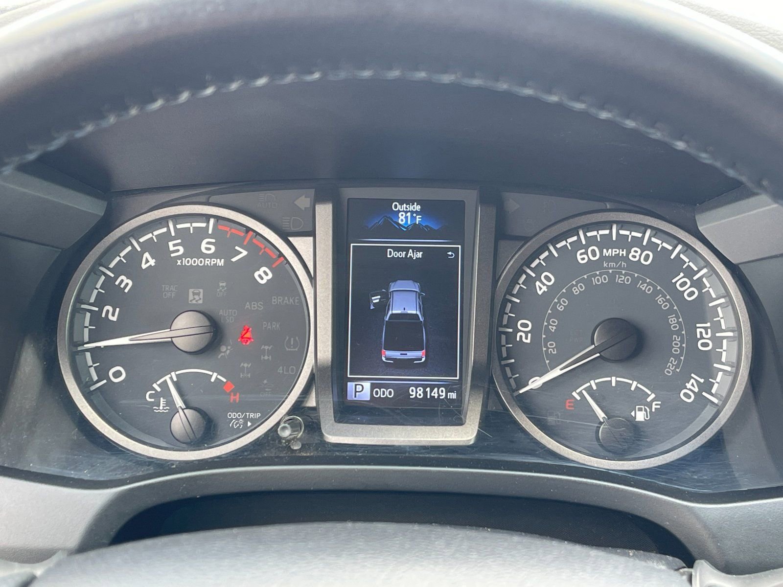 Used 2021 Toyota Tacoma TRD Off-Road w/ Technology Package AWD/4WD image 27