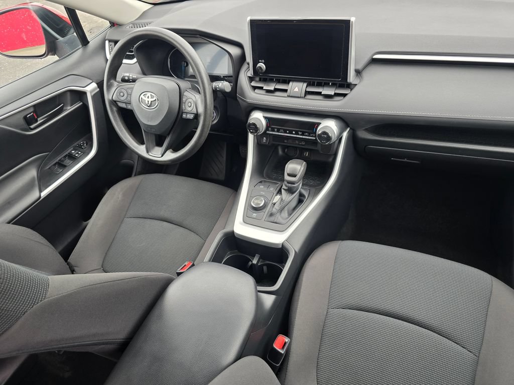 Certified 2023 Toyota RAV4 LE AWD/4WD image 22