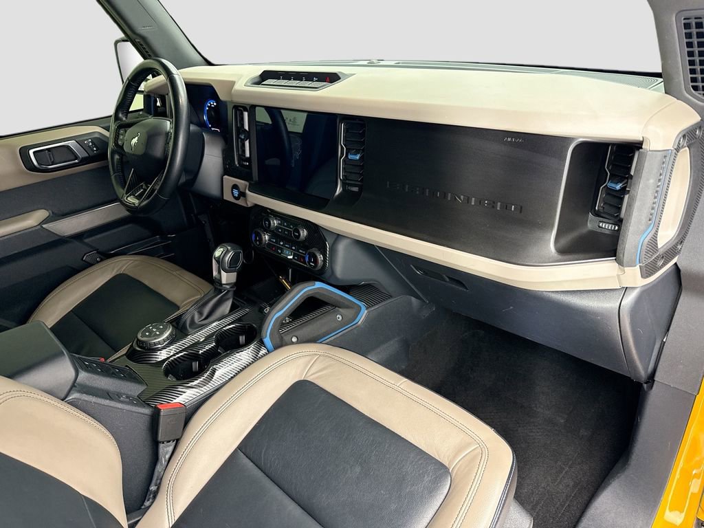 Used 2022 Ford Bronco Wildtrak AWD/4WD image 16