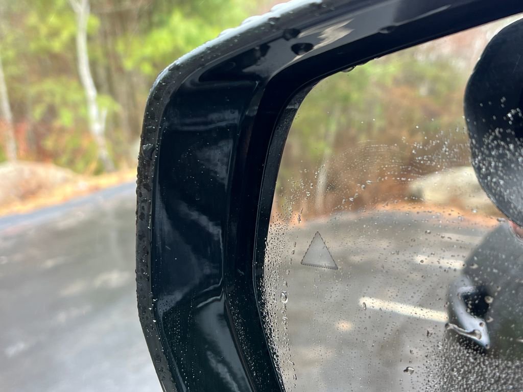 Used 2024 Jeep Grand Cherokee Limited w/ Black Appearance Package image 27