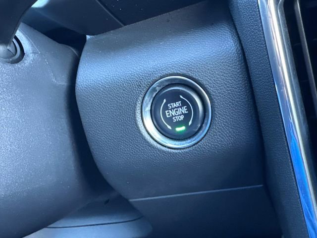 Used 2025 GMC Acadia Elevation image 61