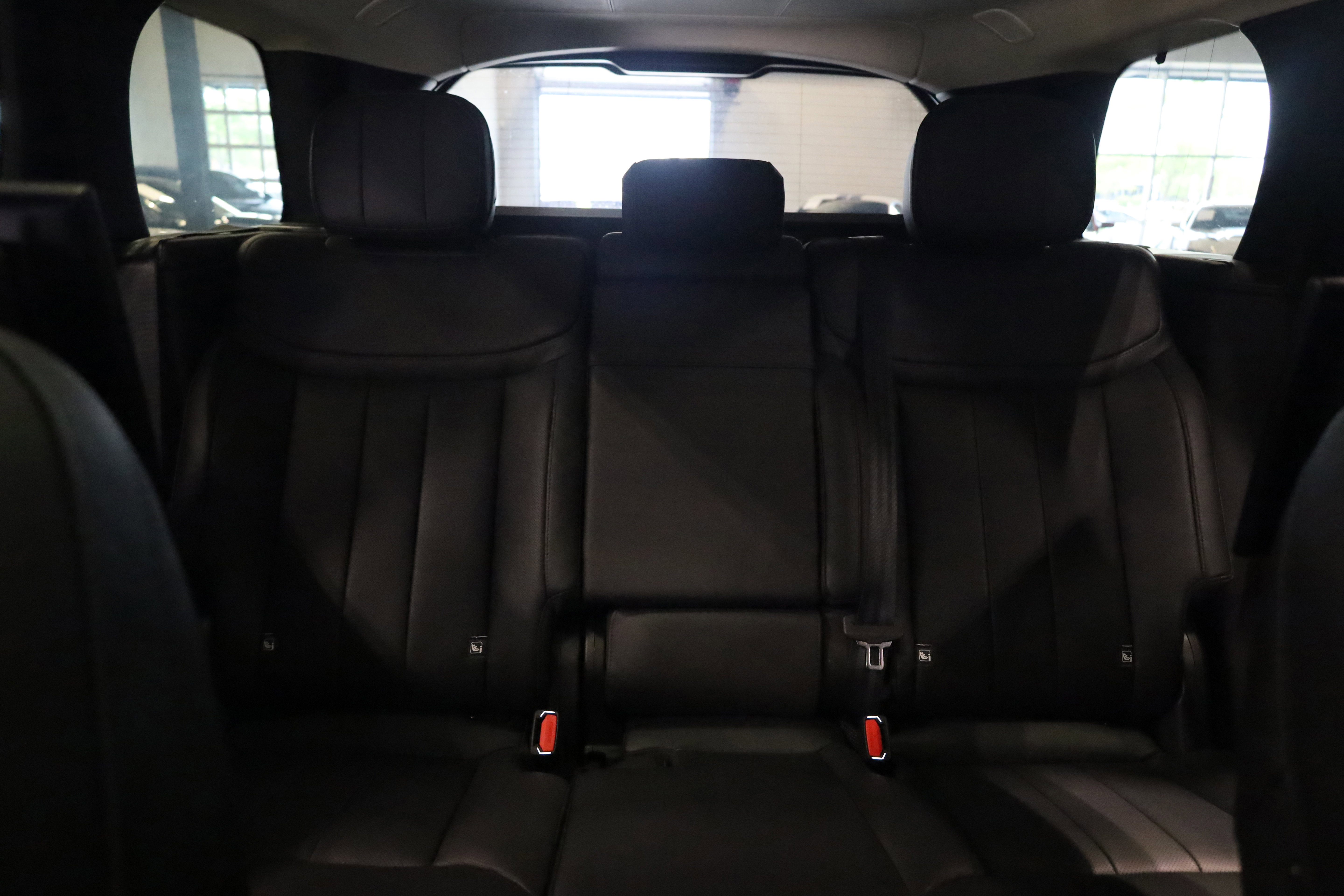 Used 2023 Land Rover Range Rover First Edition image 35