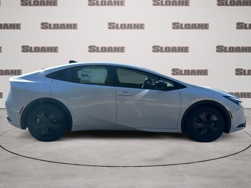 New 2026 Toyota Prius LE FWD image 6