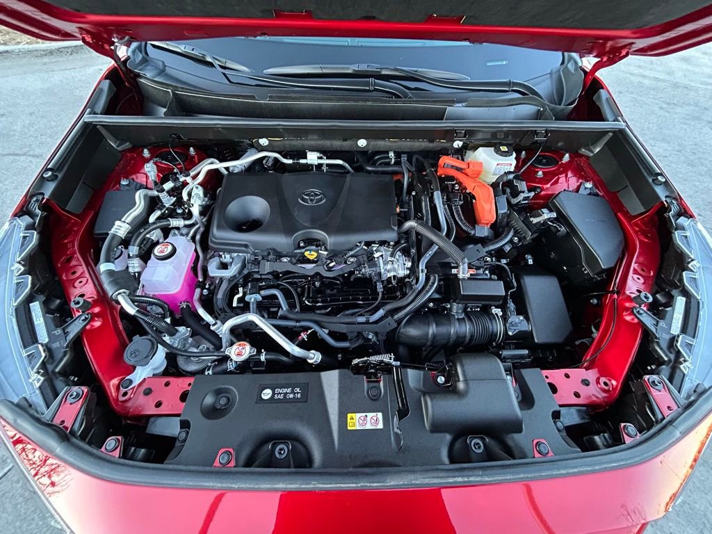 Used 2025 Toyota RAV4 XSE w/ Weather Package image 33