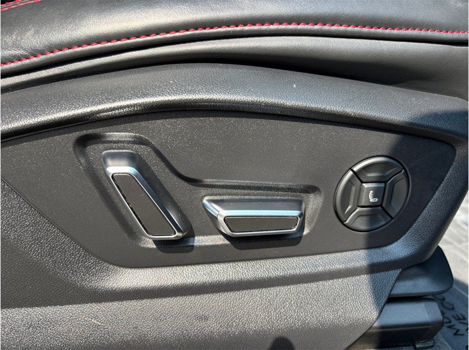 Used 2021 Audi RS Q8 w/ Black Optic Package AWD/4WD image 50