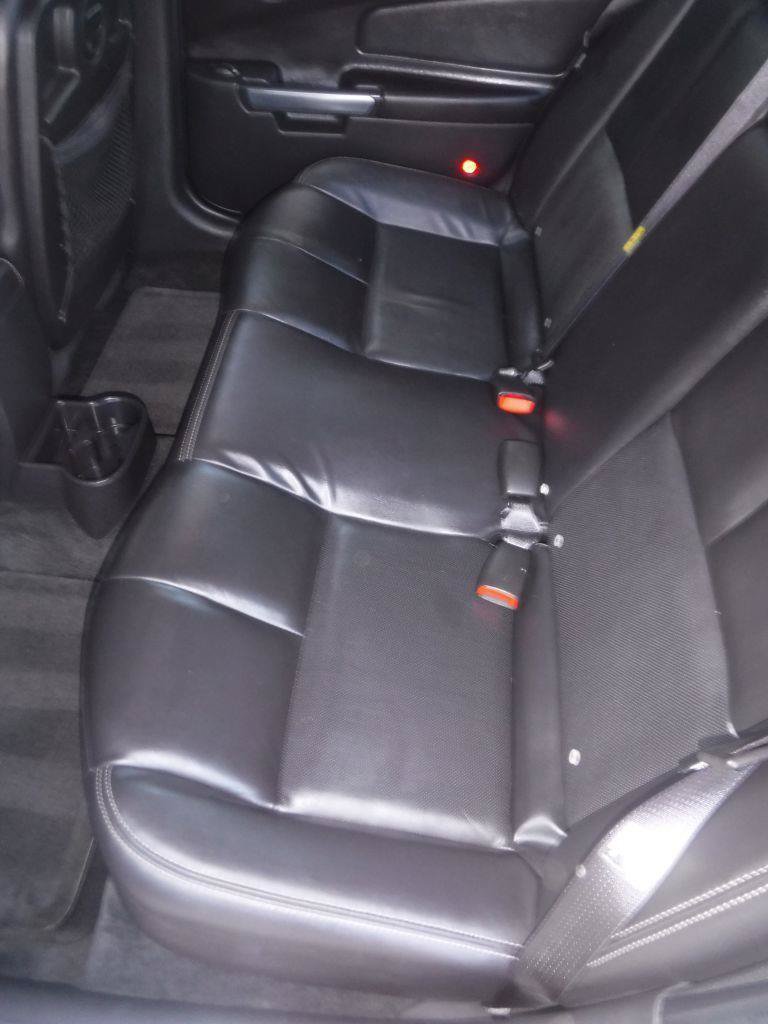 Used 2006 Pontiac Grand Prix w/ Premium Package FWD image 30