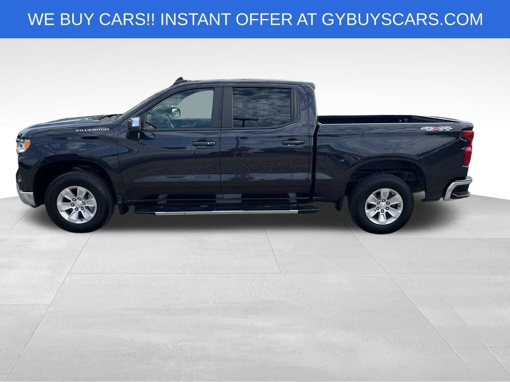 Used 2023 Chevrolet Silverado 1500 LT AWD/4WD image 3