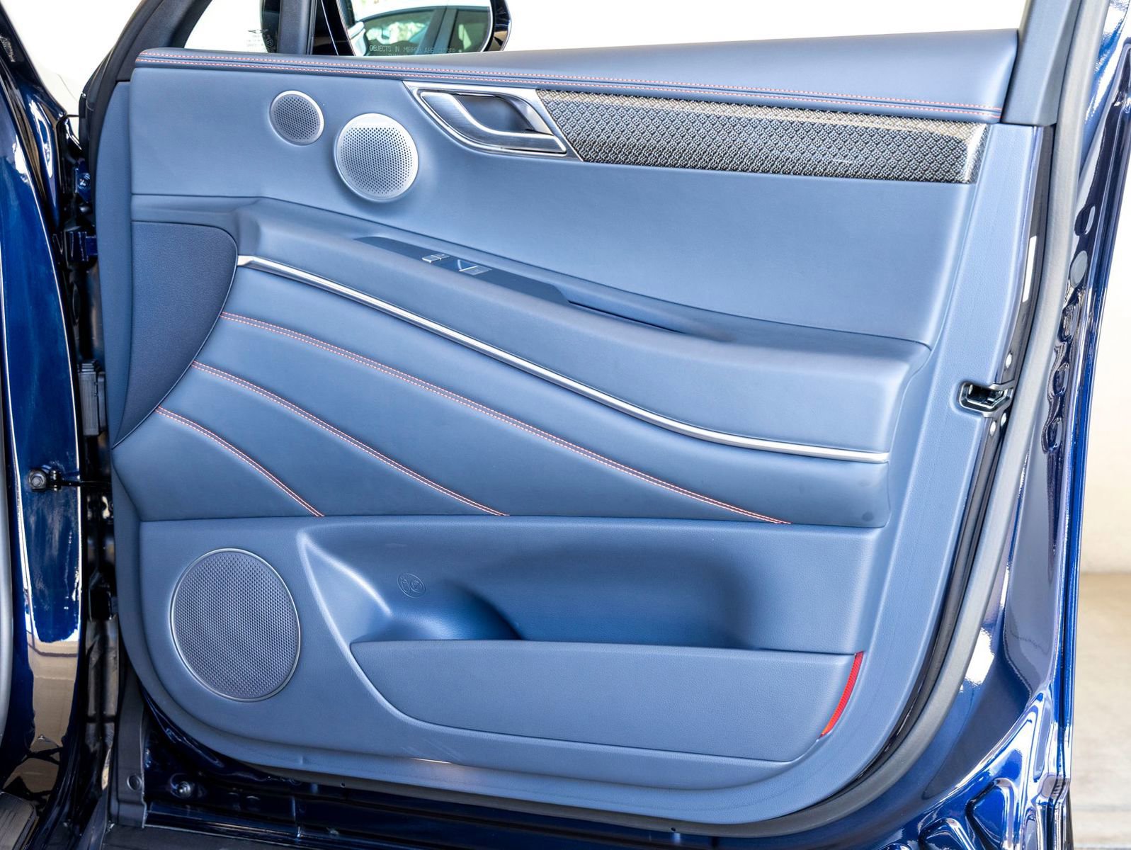 Used 2025 Genesis GV80 3.5T e-SC image 25