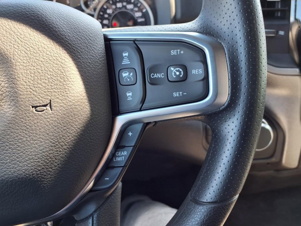 Used 2025 RAM 1500 Tradesman AWD/4WD image 16
