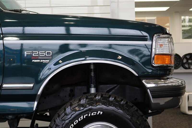 Used 1995 Ford F250 4x4 Regular Cab image 44