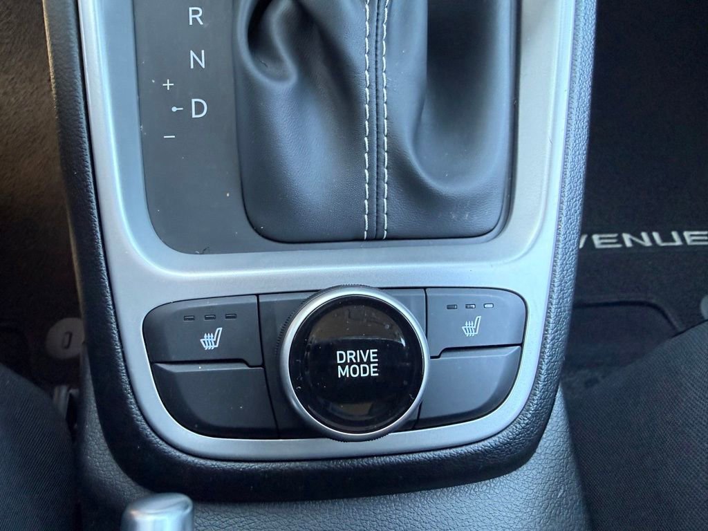 Certified 2026 Hyundai Venue SEL image 29