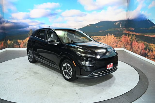 Used 2023 Hyundai Kona SE w/ Cargo Package video 2