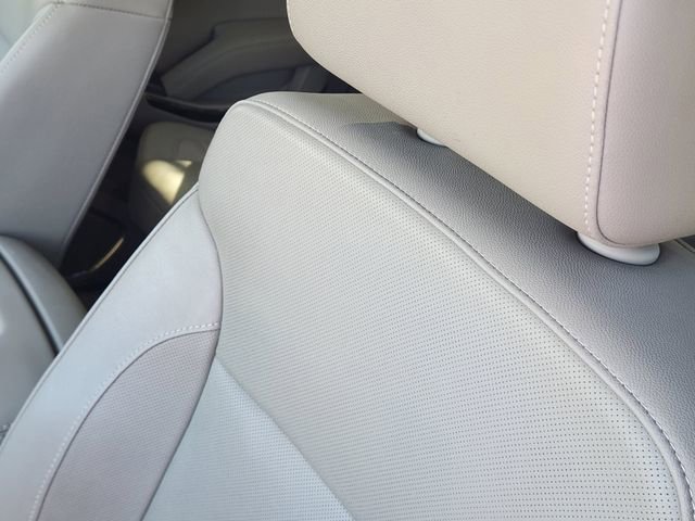 Used 2019 GMC Yukon SLT image 15