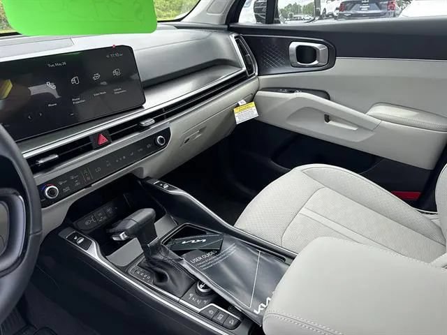 New 2026 Kia Sorento S AWD/4WD image 11