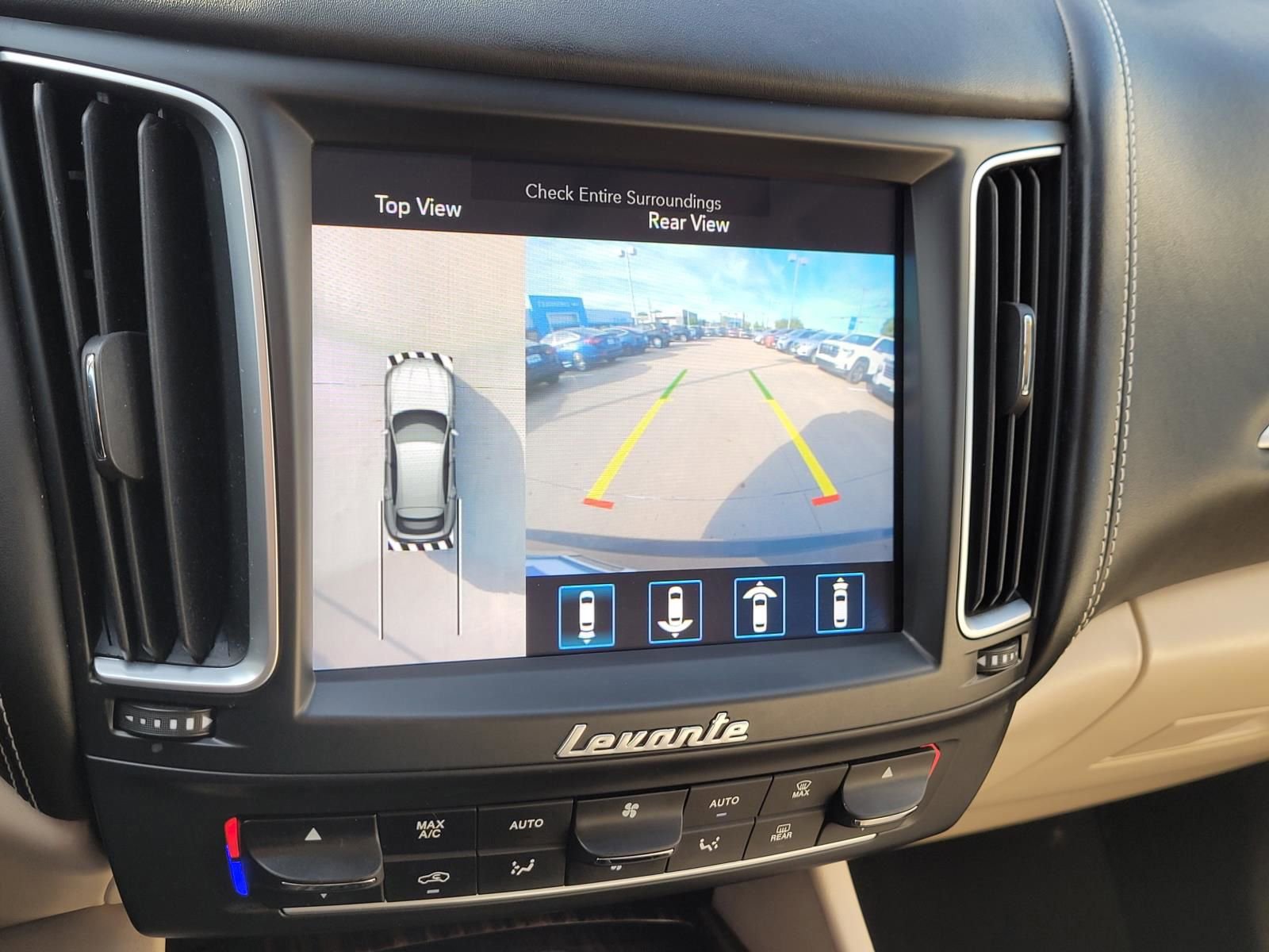 Used 2019 Maserati Levante GranLusso image 29