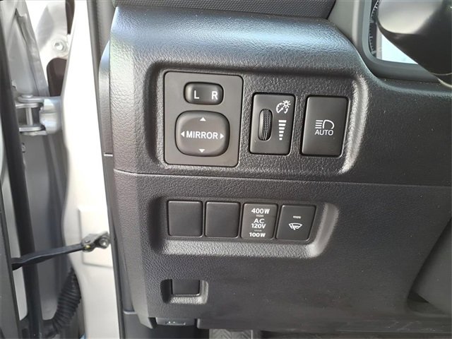 Used 2023 Toyota 4Runner SR5 image 15