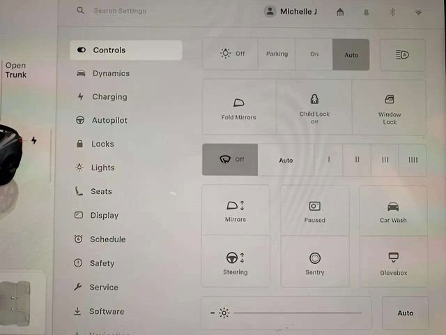 Used 2023 Tesla Model 3 Standard Range image 21