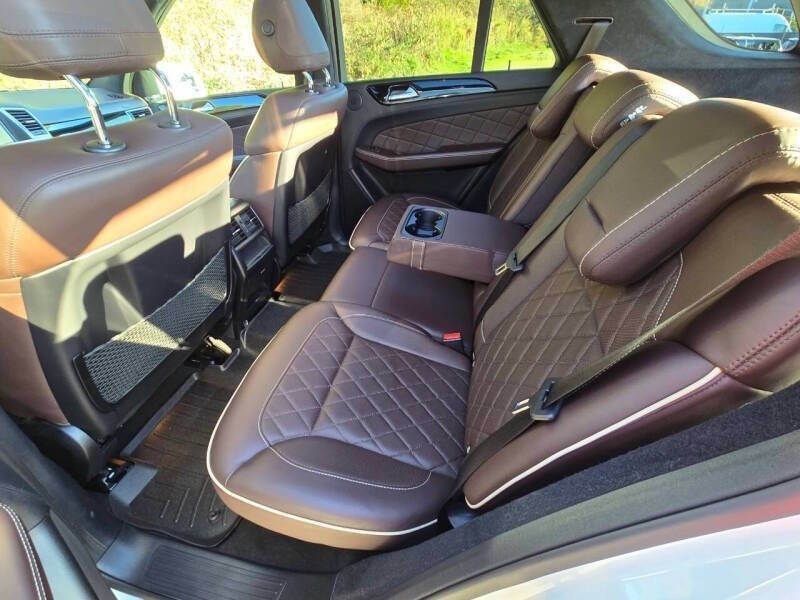 Used 2015 Mercedes-Benz ML 400 4MATIC image 13