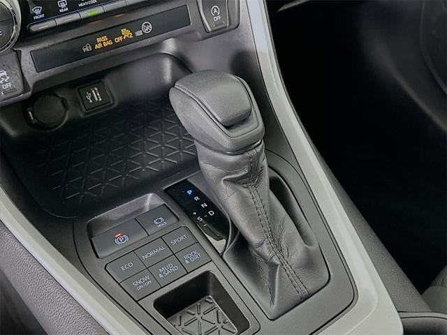 Certified 2025 Toyota RAV4 XLE image 20