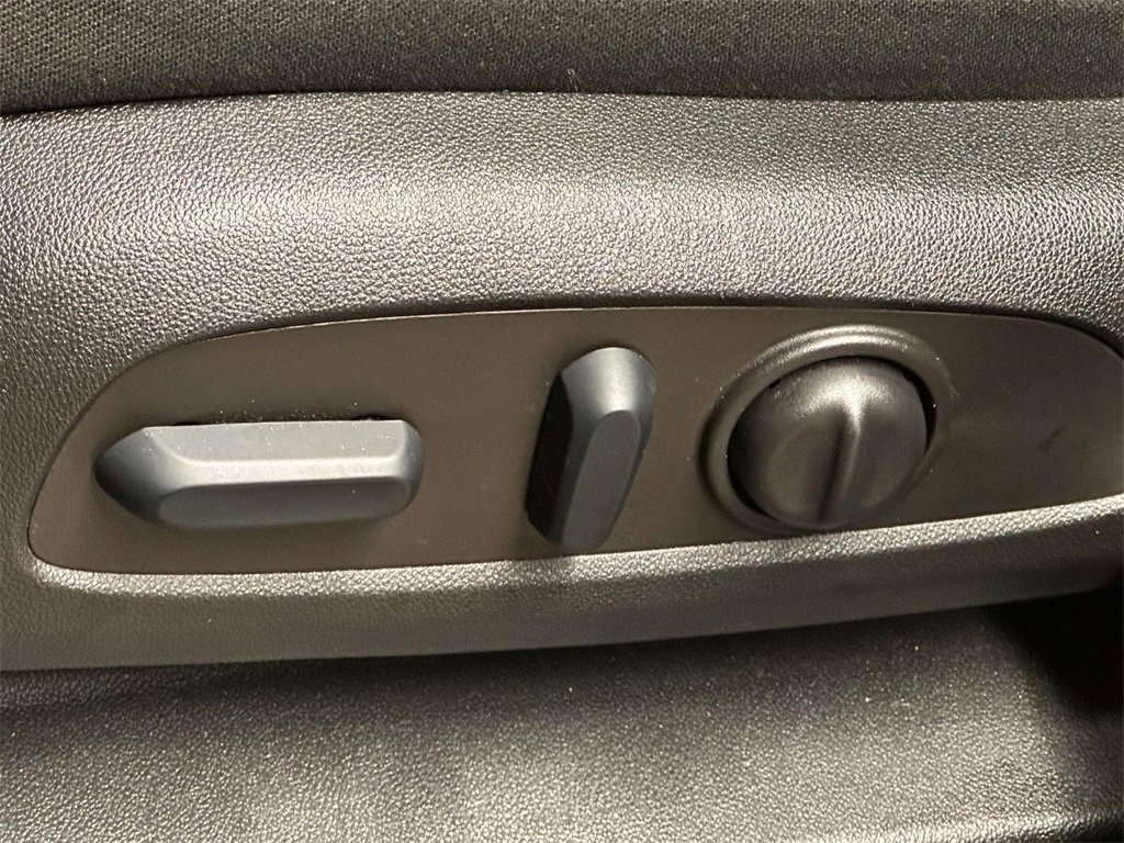 Used 2022 Chevrolet Equinox LT image 13