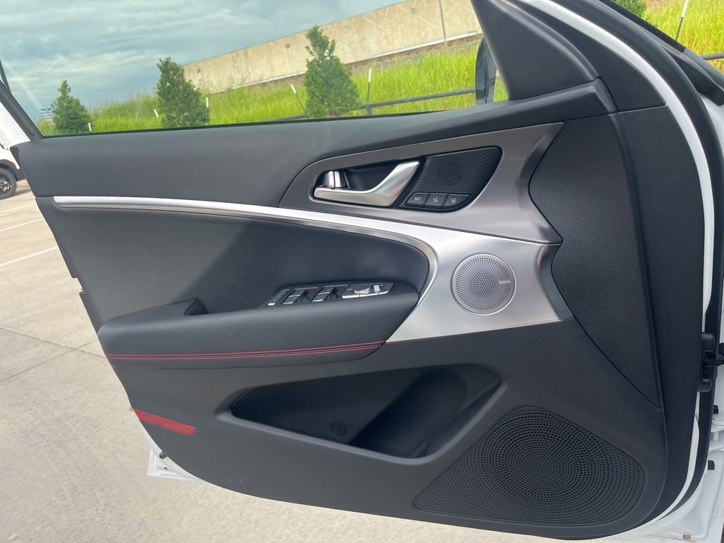 New 2026 Genesis G70 3.3T Sport Prestige image 18