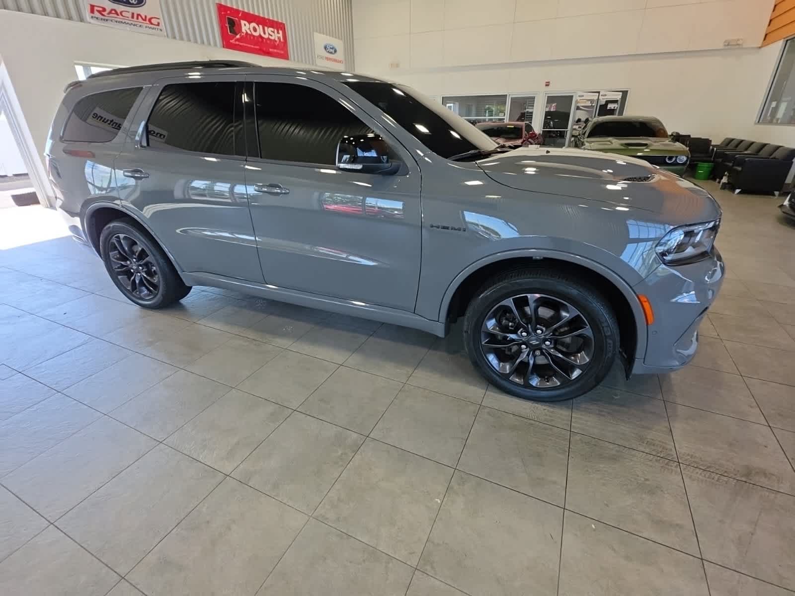 Used 2024 Dodge Durango R/T AWD/4WD image 4