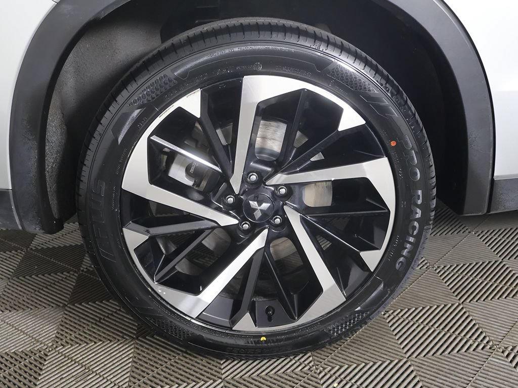 Used 2024 Mitsubishi Outlander SE FWD image 20