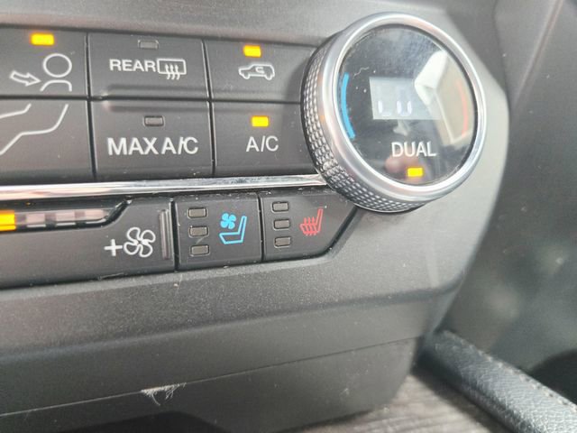 Used 2020 Ford Expedition Max Limited image 31