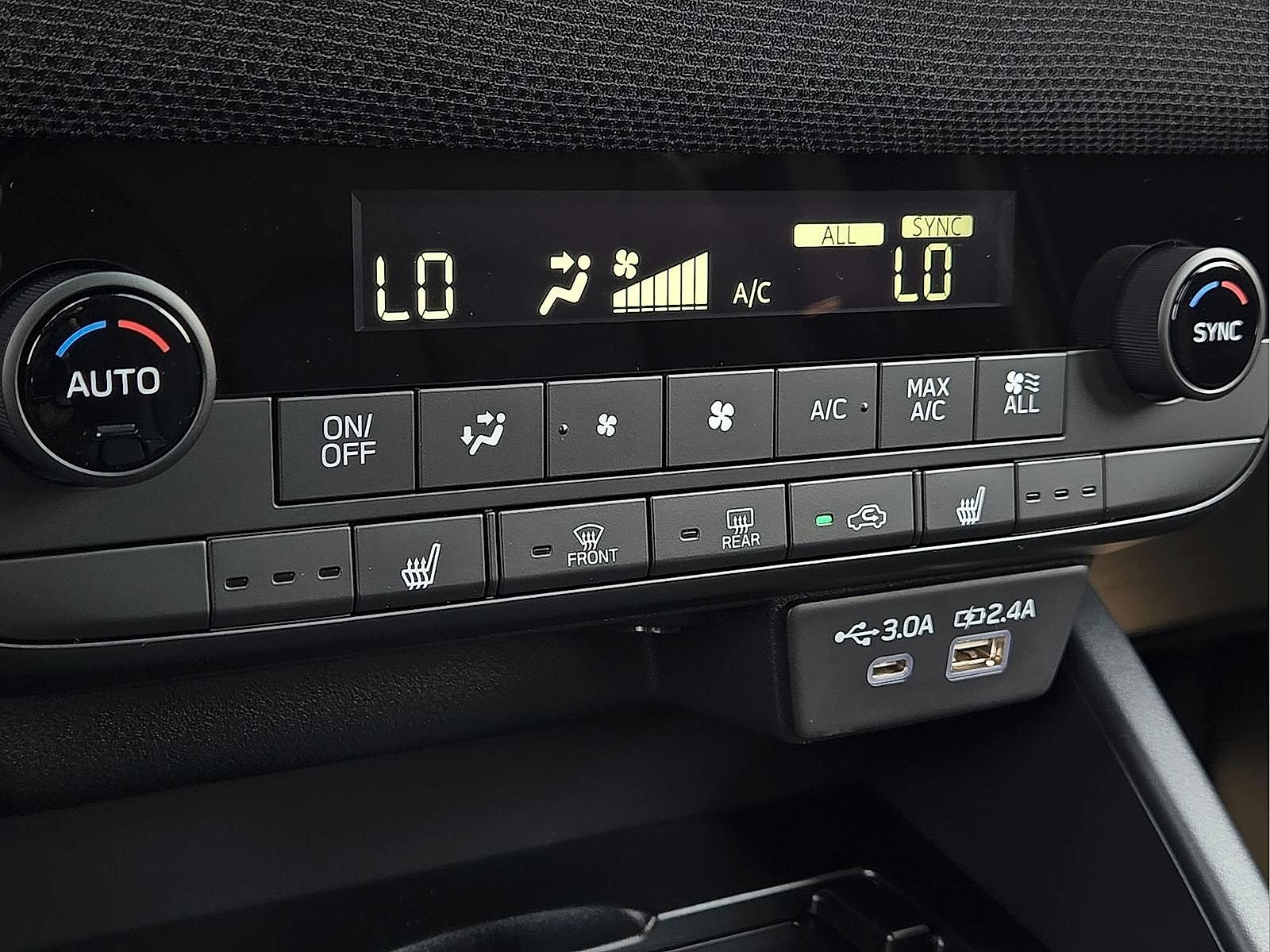 New 2026 Subaru Outback Premium AWD/4WD image 16