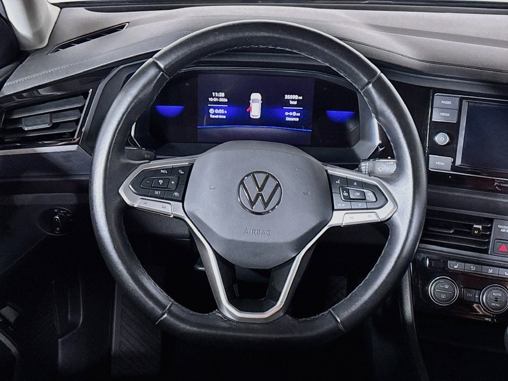 Used 2023 Volkswagen Jetta SE w/ Panoramic Sunroof Package FWD image 14