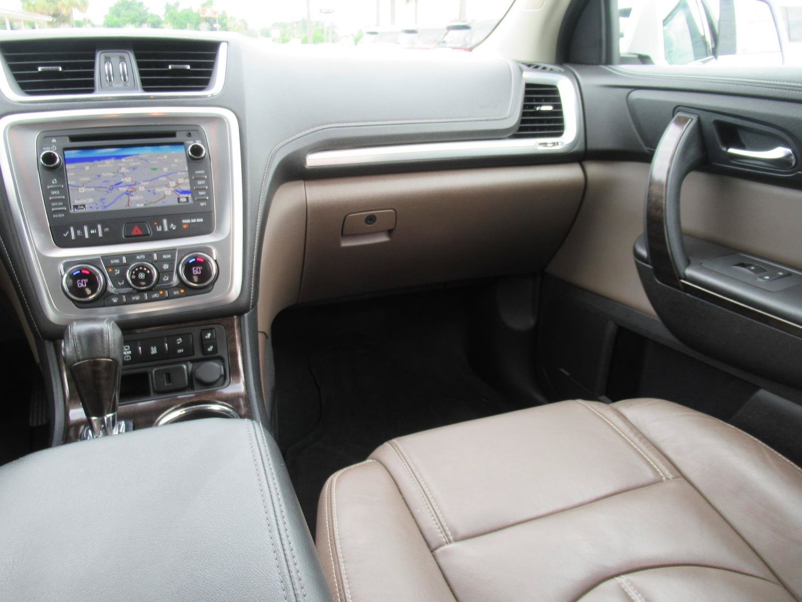 Used 2017 GMC Acadia Limited SLT FWD image 14
